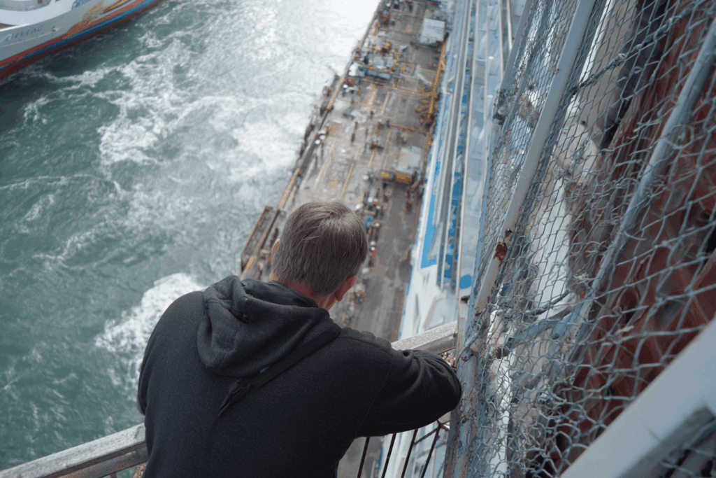 Long Beach Dock Worker Injury Lawyer - Naylor